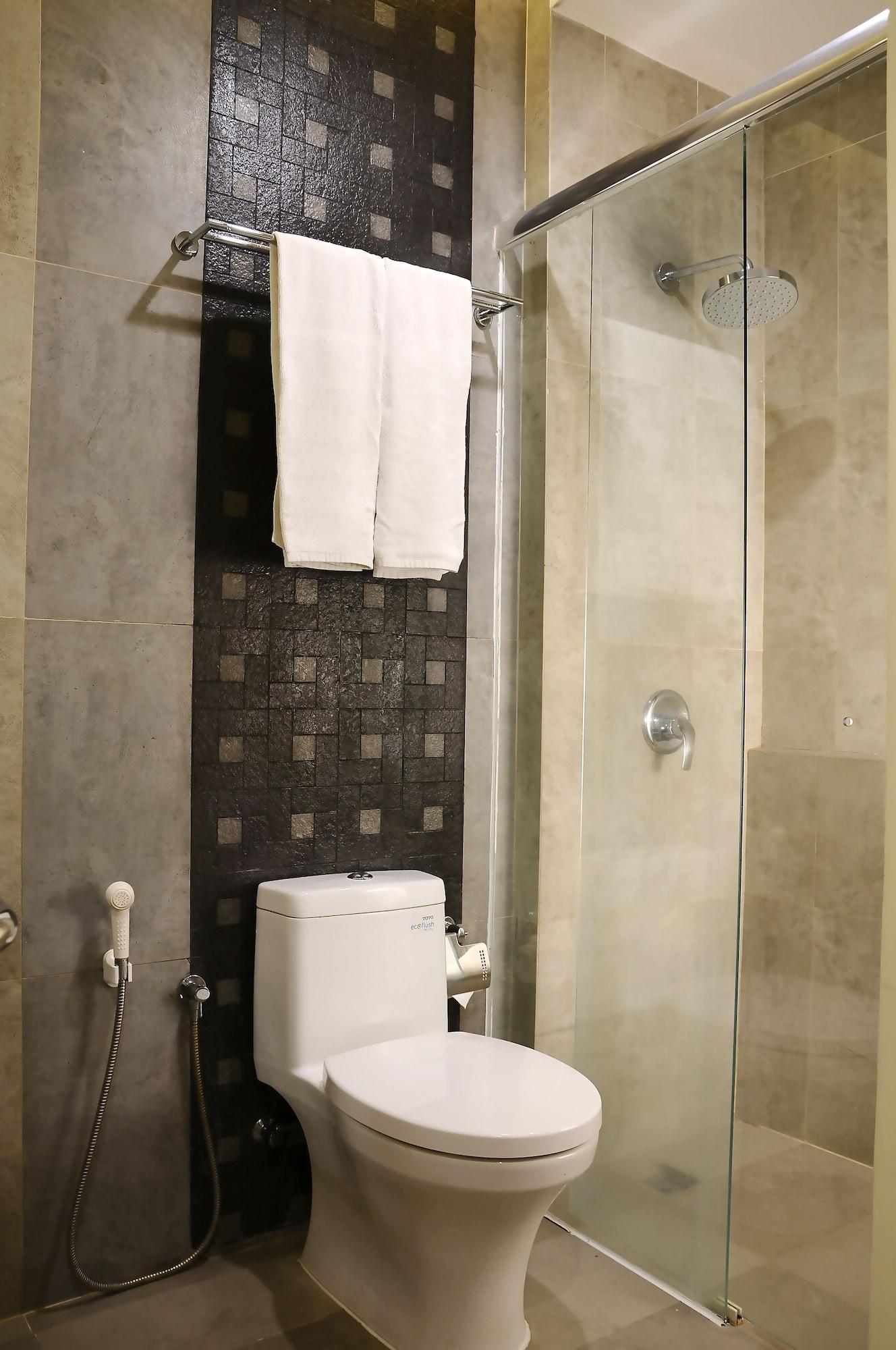 Biz Boulevard Hotel Manado Kültér fotó