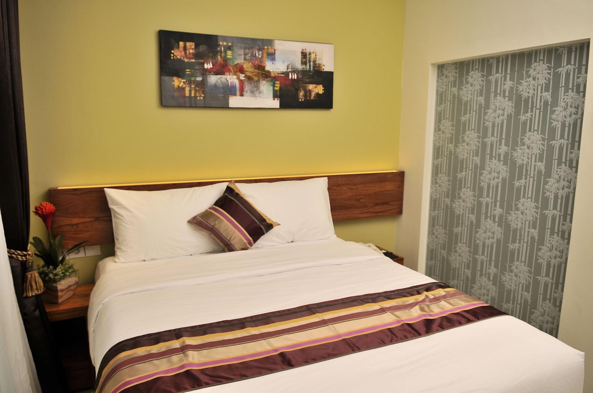 Biz Boulevard Hotel Manado Kültér fotó