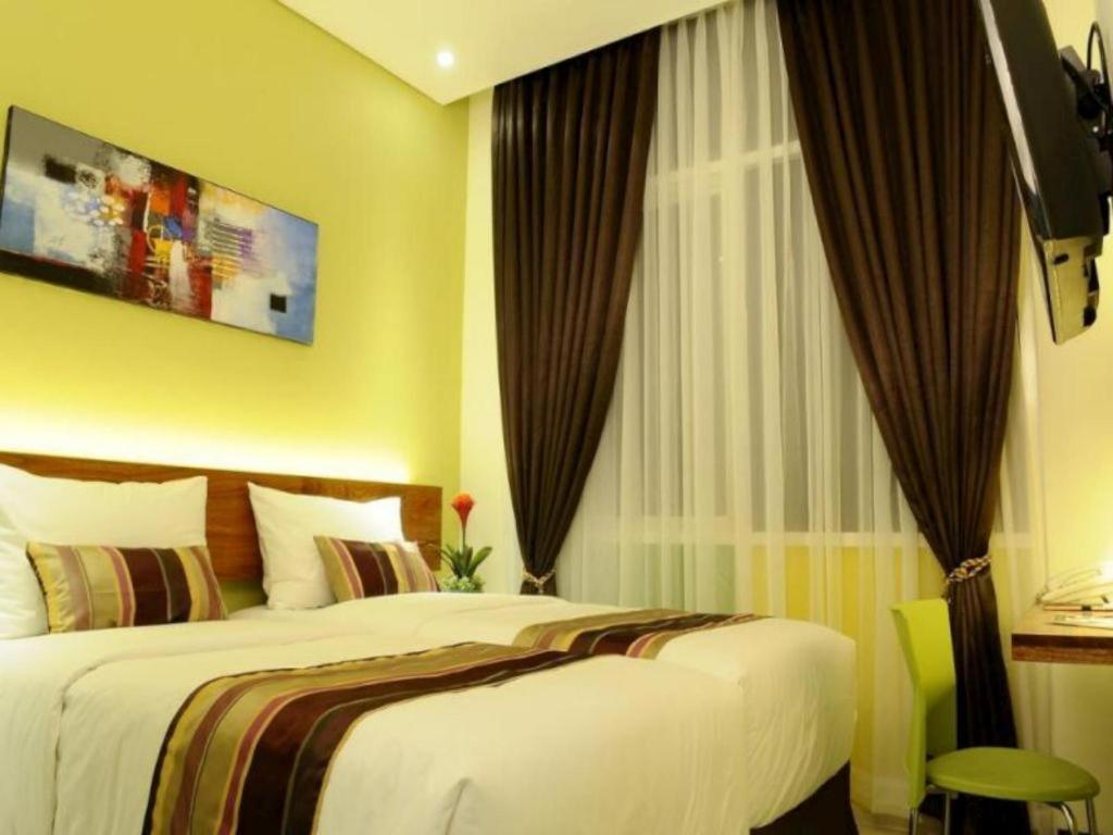 Biz Boulevard Hotel Manado Kültér fotó